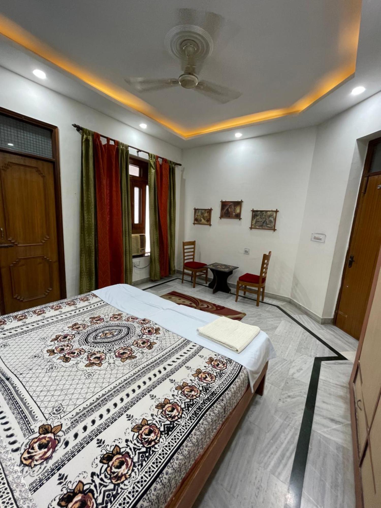 N Homestay Agra Tājganj Dış mekan fotoğraf