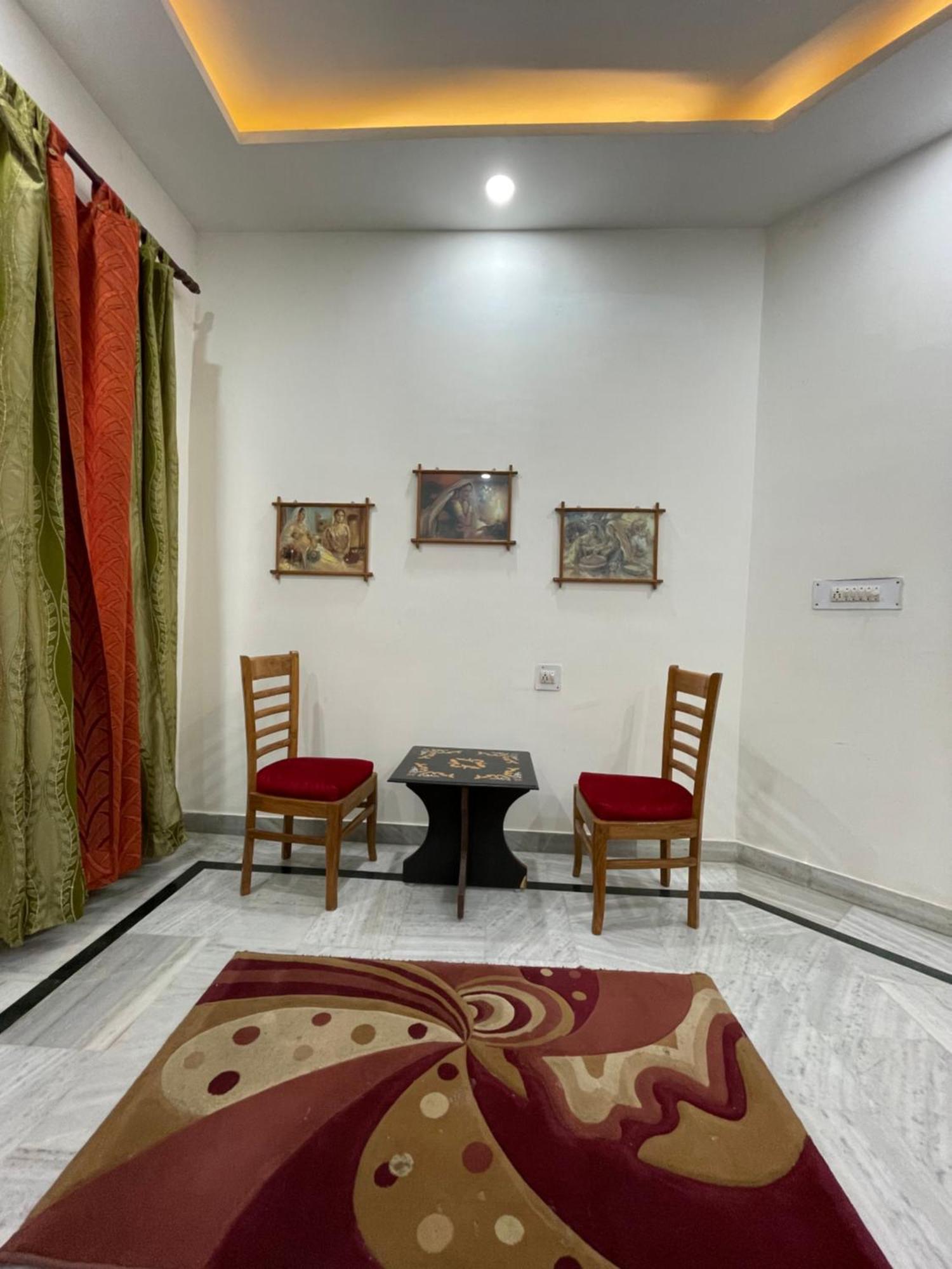 N Homestay Agra Tājganj Dış mekan fotoğraf
