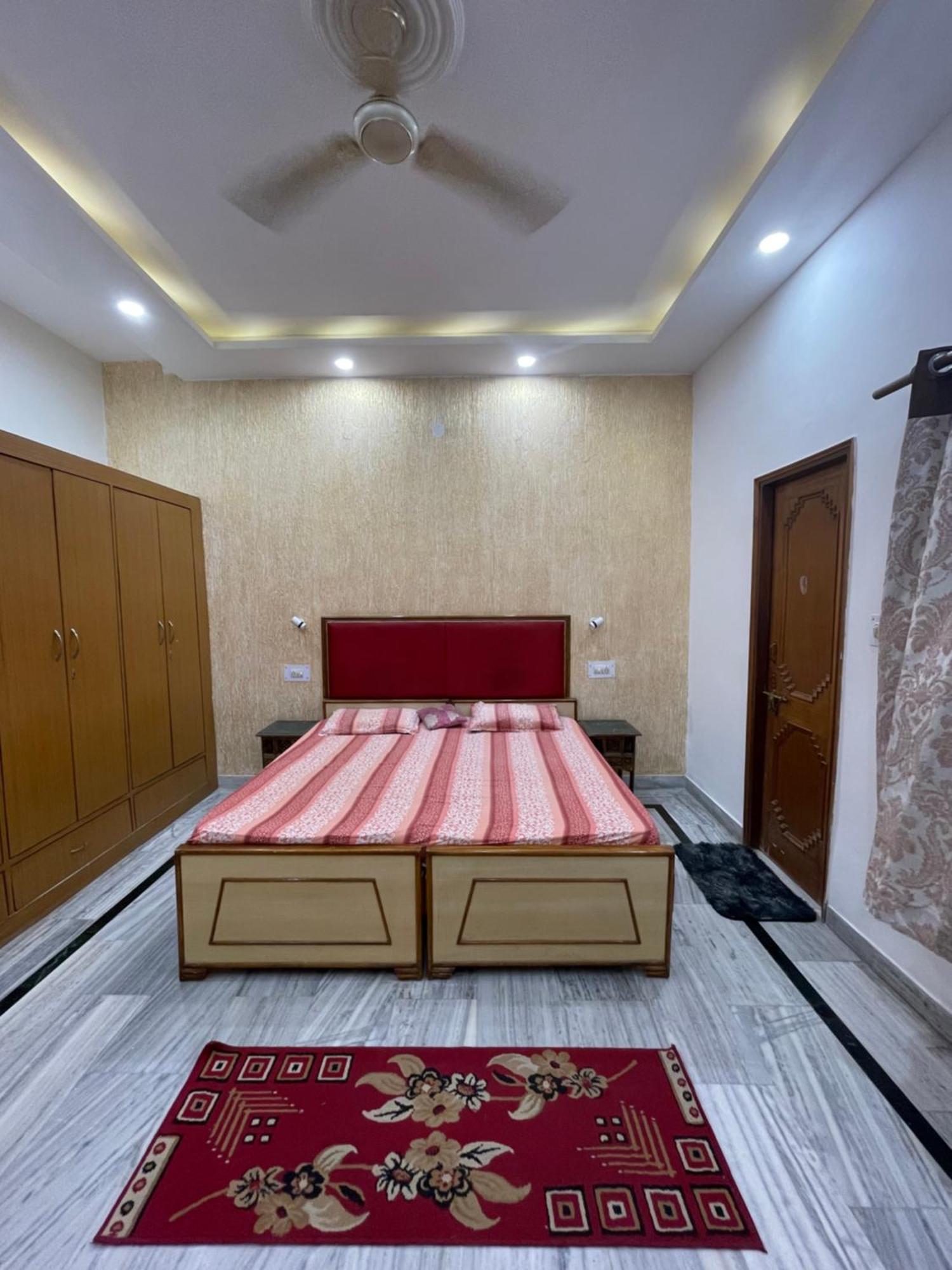 N Homestay Agra Tājganj Dış mekan fotoğraf