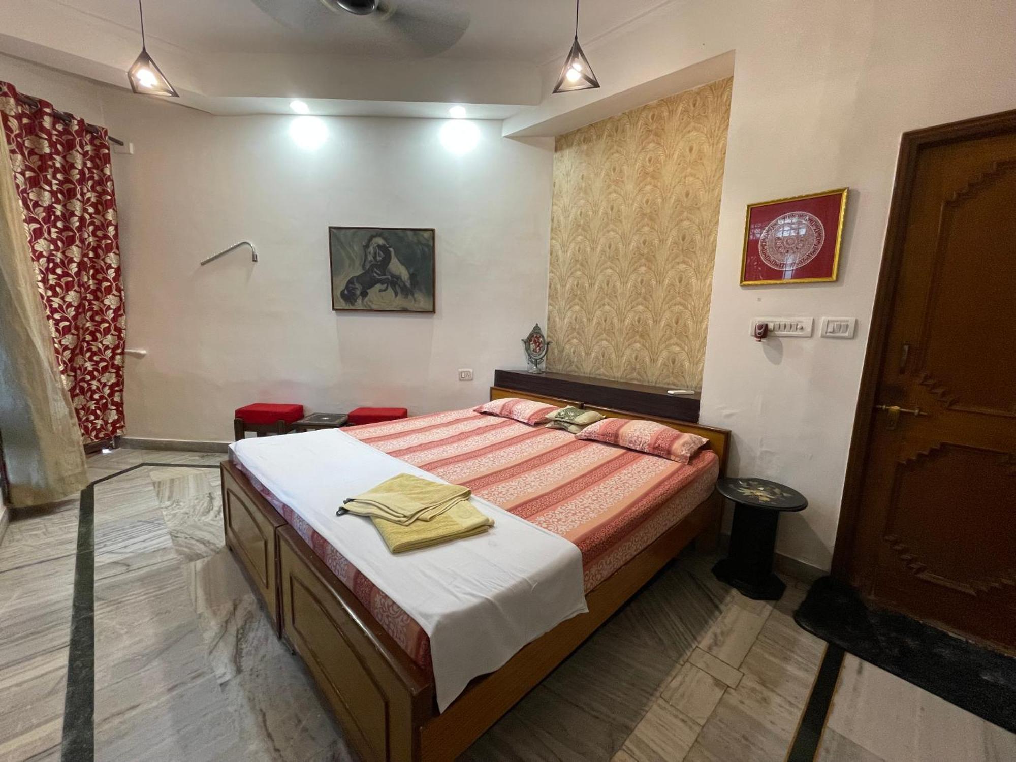 N Homestay Agra Tājganj Dış mekan fotoğraf